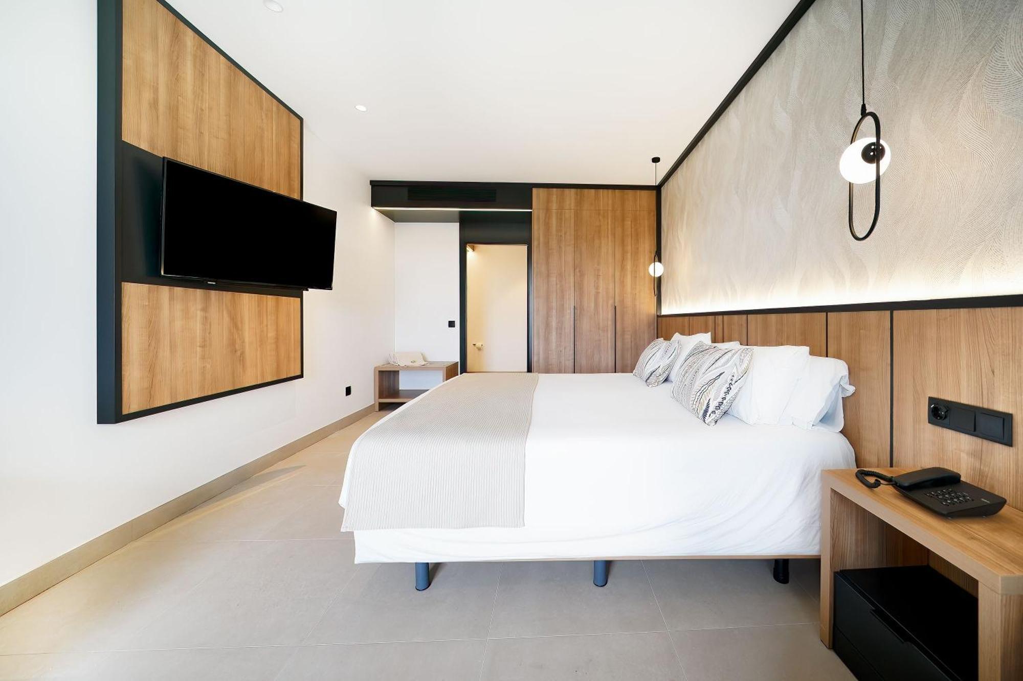 Bull Vital Suites & Spa Boutique Hotel - Only Adults Playa del Inglés Esterno foto