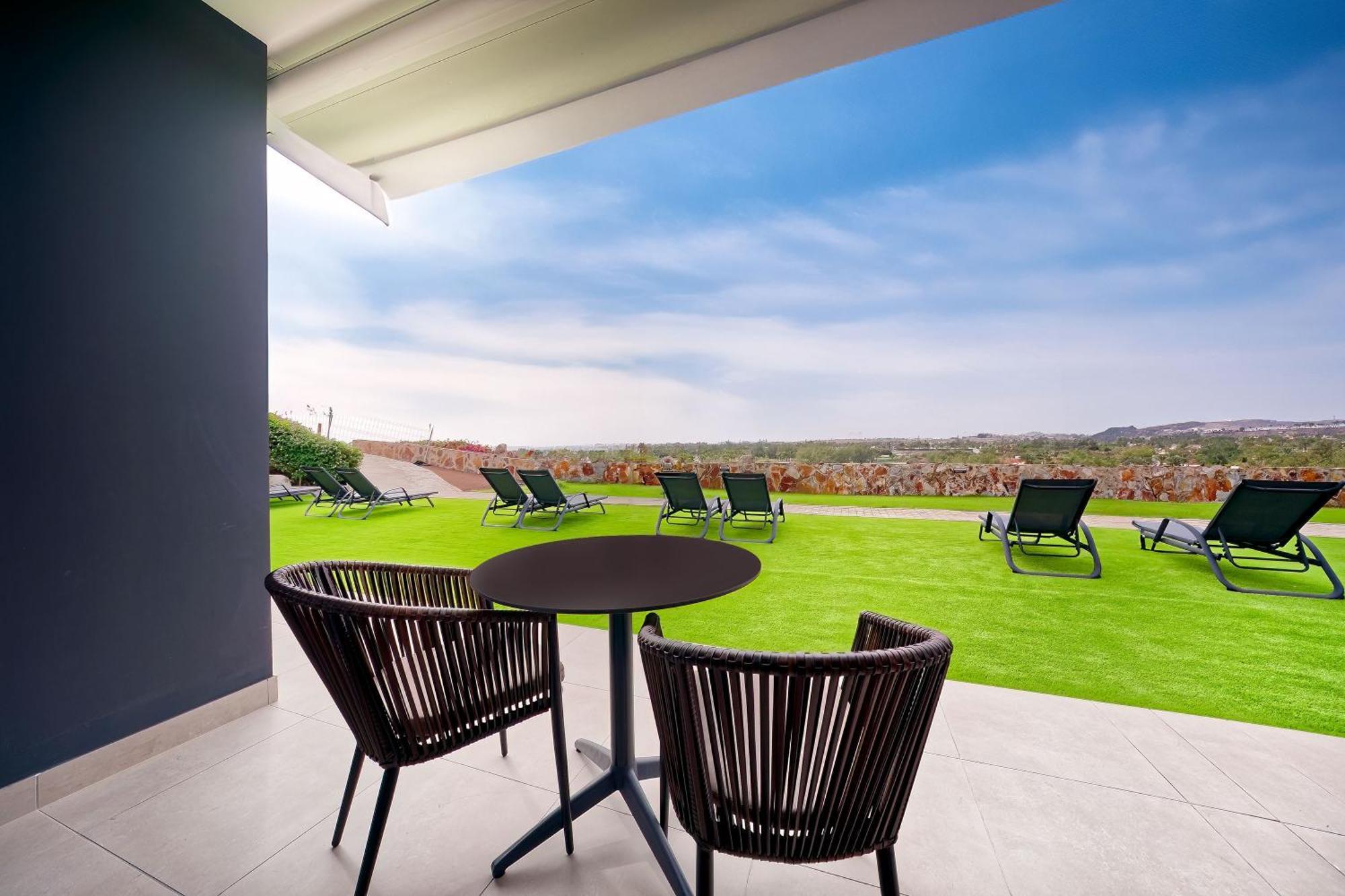 Bull Vital Suites & Spa Boutique Hotel - Only Adults Playa del Inglés Esterno foto
