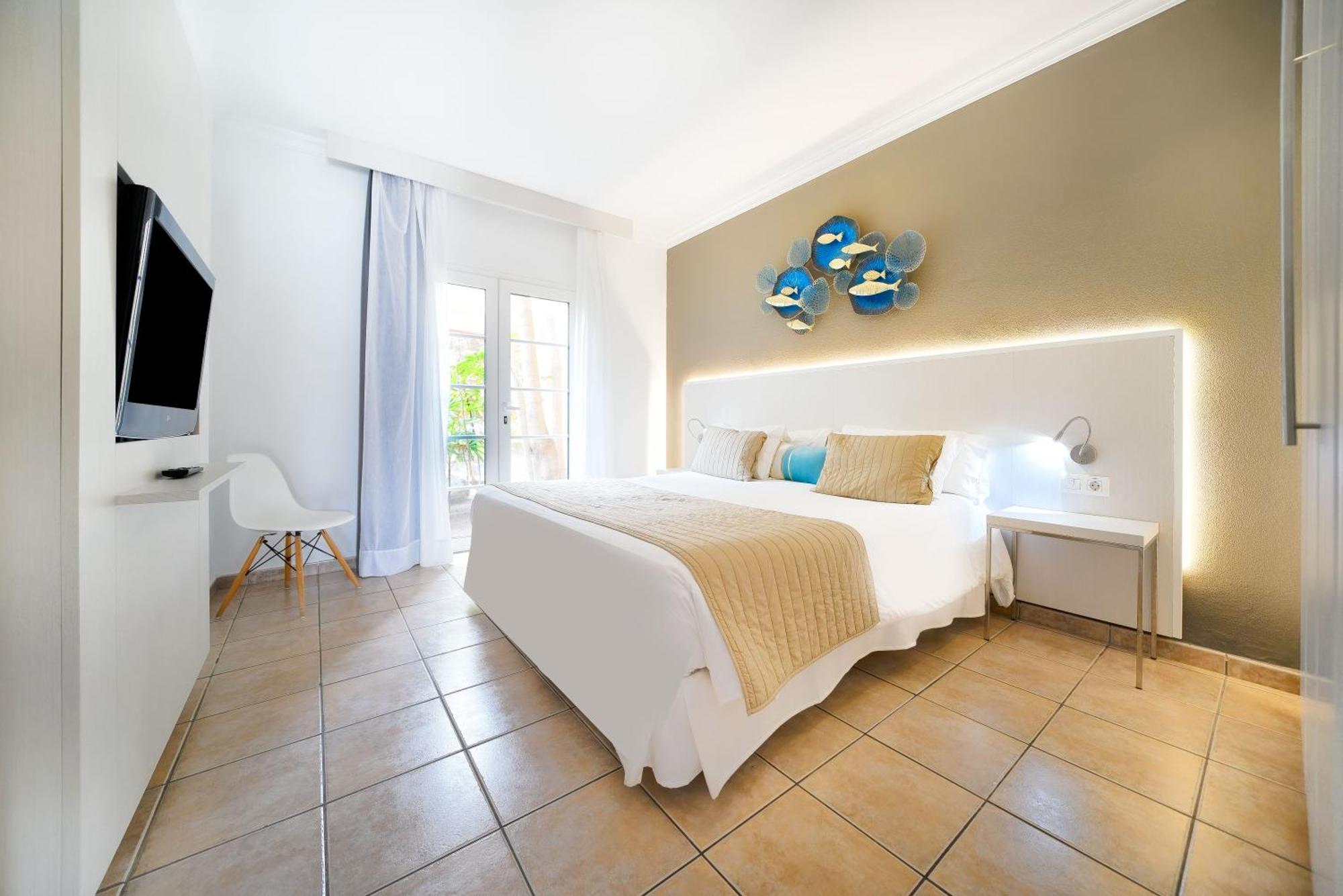 Bull Vital Suites & Spa Boutique Hotel - Only Adults Playa del Inglés Esterno foto
