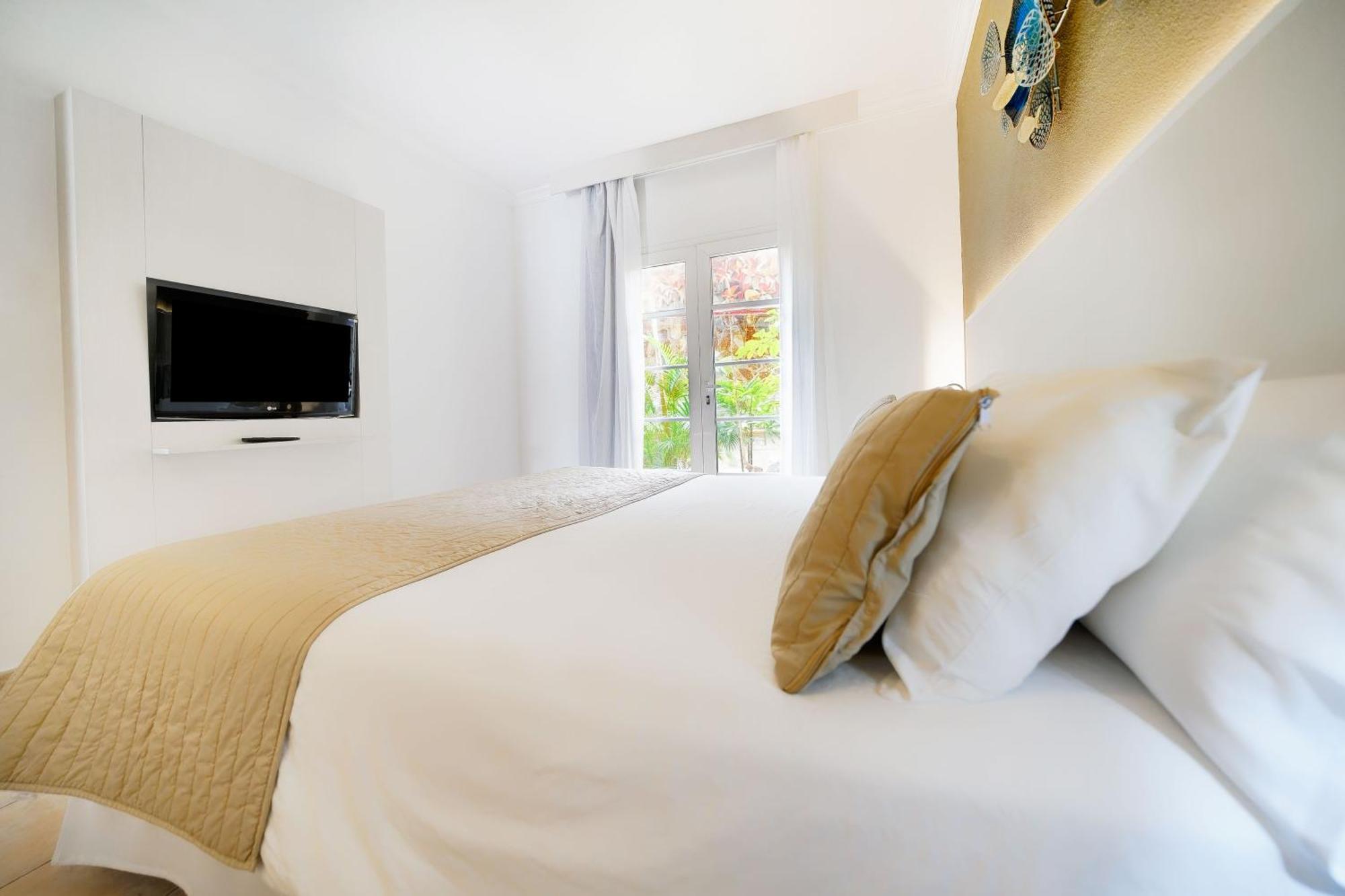 Bull Vital Suites & Spa Boutique Hotel - Only Adults Playa del Inglés Esterno foto